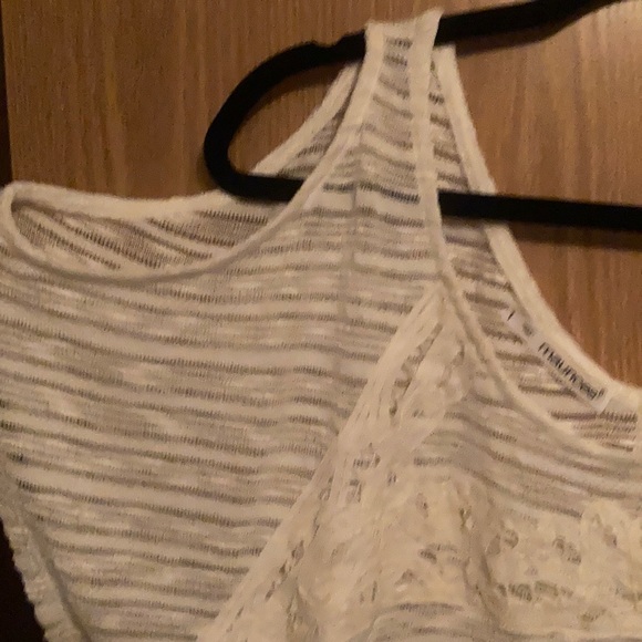 Maurice's Cold shoulder top - Picture 2 of 2